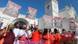 Sri Lanka's Buddhist monks join Card. M. Ranjith in a protest in March, 2021, to demand justice in the 2019 Easter Sunday church bombings.