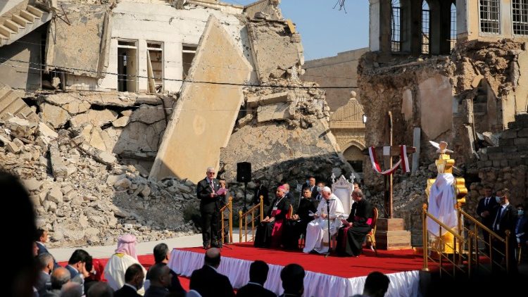 Papież modlił się na dawnym placu czterech kościołów, wszystkie zostały zniszczone
