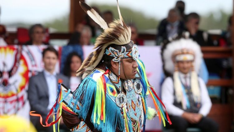 Kanada: biskupi solidarni z autochtonami, czas na pojednanie