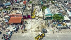 Vue sur Les Cayes, quelques jours après le séisme du 14 août 2021. 