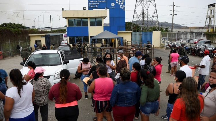 Masacre en cárcel de Guayaquil 