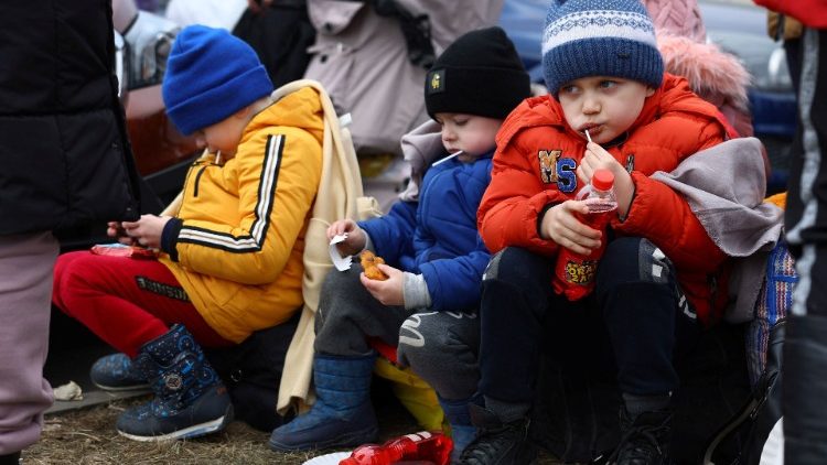 Trẻ em Ucraina tị nạn ở Ba Lan