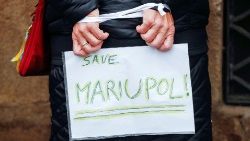 O mundo olha para Mariupol