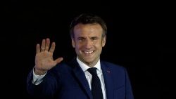 Emmanuel Macron byl zvolen znovu francouzským prezidentem