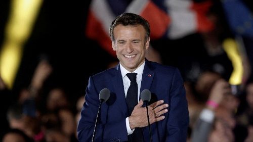French Bishops welcome Macron re-election, lament growing divisions