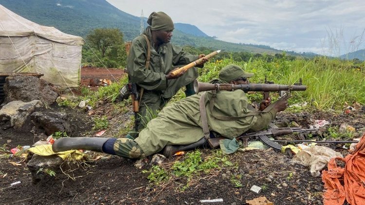 Kongijscy żołnierze na pograniczu z Rwandą
