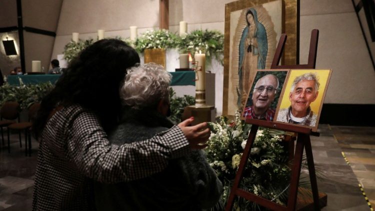 Tưởng niệm hai linh mục dòng Tên bị sát hại ở Mexico