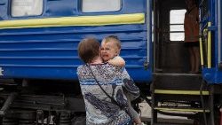 Tränen bei einer Evakuierung aus dem Donbass am 25. Juni