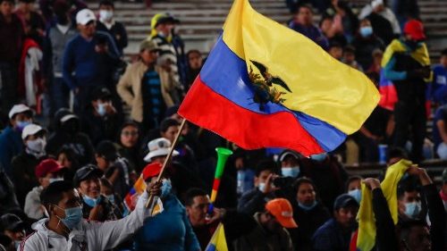 Ecuador. Iglesia mediadora en el conflicto social. Arzobispo Cabrera: “El arte de dialogar”