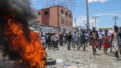 Arcybiskup Port-au-Prince: jesteśmy bezsilni w obliczu przemocy 