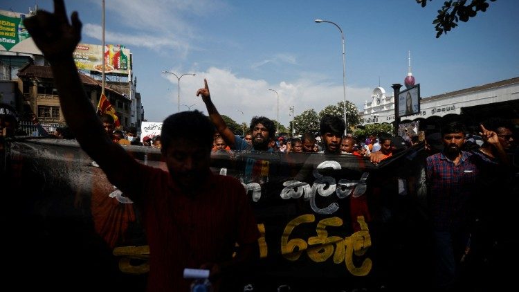 Khủng hoảng ở Sry Lanka