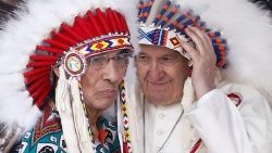 Papst Franziskus bei einer Begegnung mit Indigenen-Vertretern in Kanada am 25.7.2022