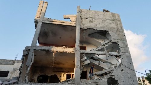 Intense overnight bombing raids across Gaza