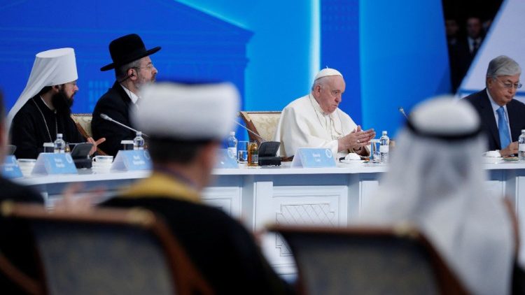 教宗与世界各宗教领袖会面
