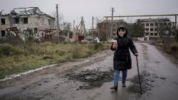 A local resident in the village of Posad-Pokrovske, Kherson region, Ukraine