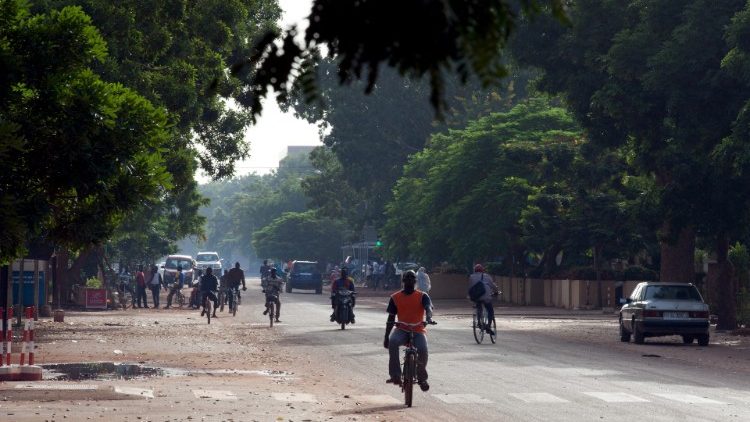 Straßenszene in Ouagadougou, Archivbild