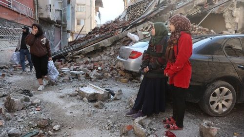 Terremoto na Turquia e na Síria: ActionAid, "mulheres e meninas são as mais afetadas"