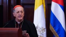 Le cardinal Stella à La Havane