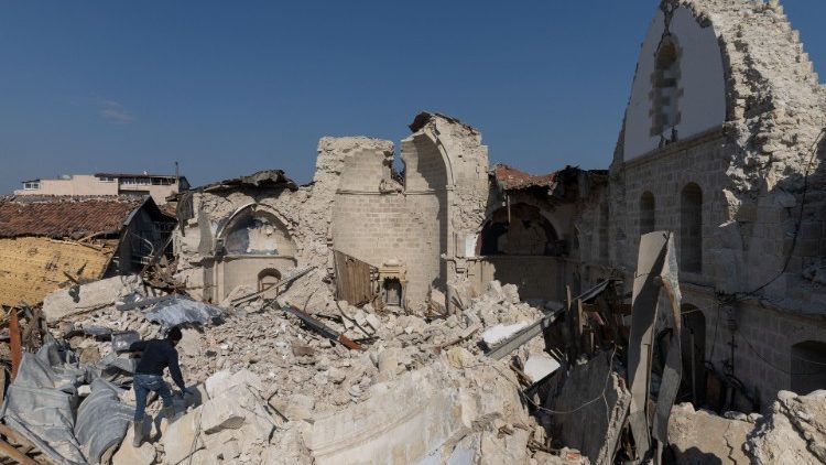 A törökországi Antakya vársosának földrengés rombolta görög-ortodox temploma  