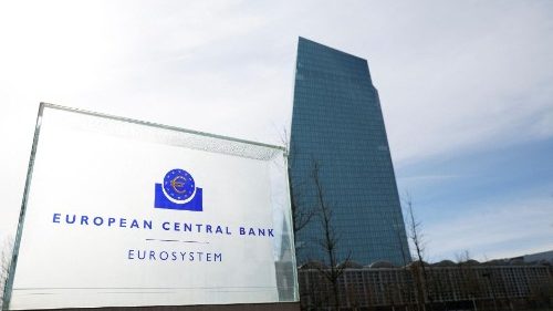 La Bce alza ancora i tassi, l'economista Becchetti: i salari sono erosi dall’inflazione