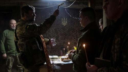 Nessuna tregua dei combattimenti durante la Pasqua ortodossa in Ucraina - REUTERS