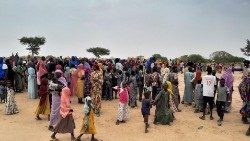 Sudańczycy uciekający przed wojną