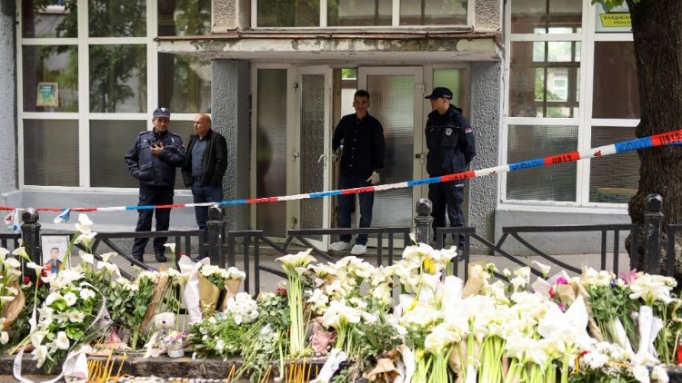 Škola u Beogradu u kojoj je ubijeno osmero učenika i zaštitar