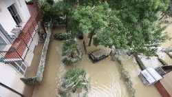 Überschwemmungen im nahegelegenen Faenza