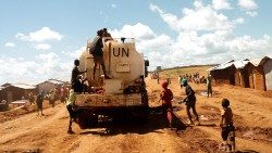 Los ataques rebeldes agravan la crisis de desplazados en Ituri (Congo)