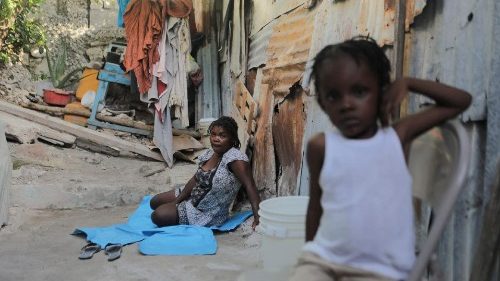Dom Dumas defende "Plano Marshall" urgente para o Haiti