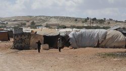 Vertriebene in einem Camp bei Aleppo