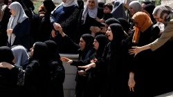 巴勒斯坦人民举行葬礼