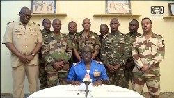 Niger: annuncio televisivo dell'avvenuto golpe