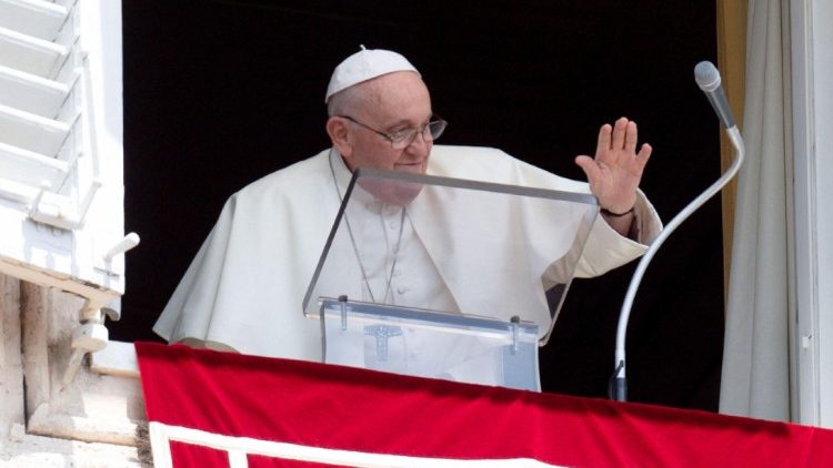 Ferenc pápa a vasárnapi Úrangyalakor 