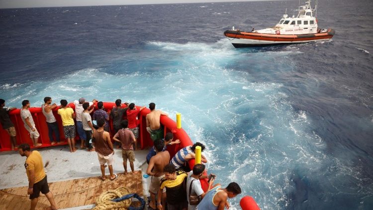Migranten am 5. August vor Lampedusa