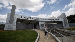 L'Université centraméricaine (UCA), géré par les Jésuites, a été confisqué le 15 août. 