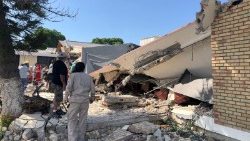 Church roof collapses in Ciudad Madero