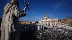 Pope leads mass to open the Synod of Bishops in Vatican City