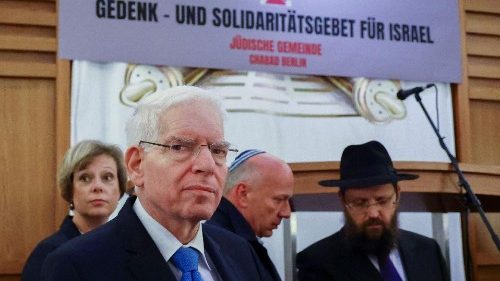 D: Zentralrat der Juden verurteilt versuchten Brandanschlag auf Synagoge