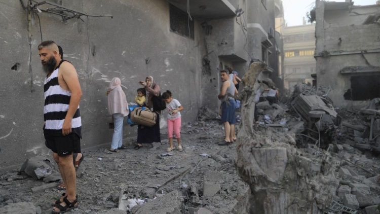 Разрушенията в квартал Кан Юнис в Газа