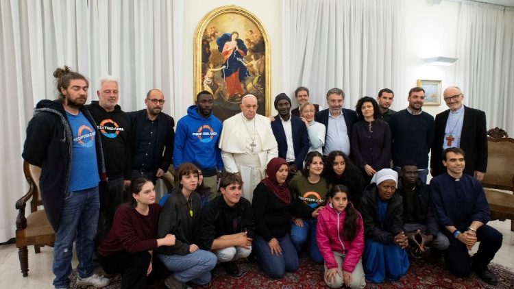 El Papa y los migrantes en Casa santa Marta
