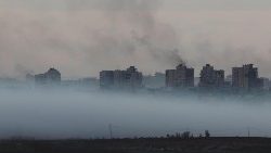 Rauch über dem Gaza-Streifen, von israelischer Seite aus gesehen