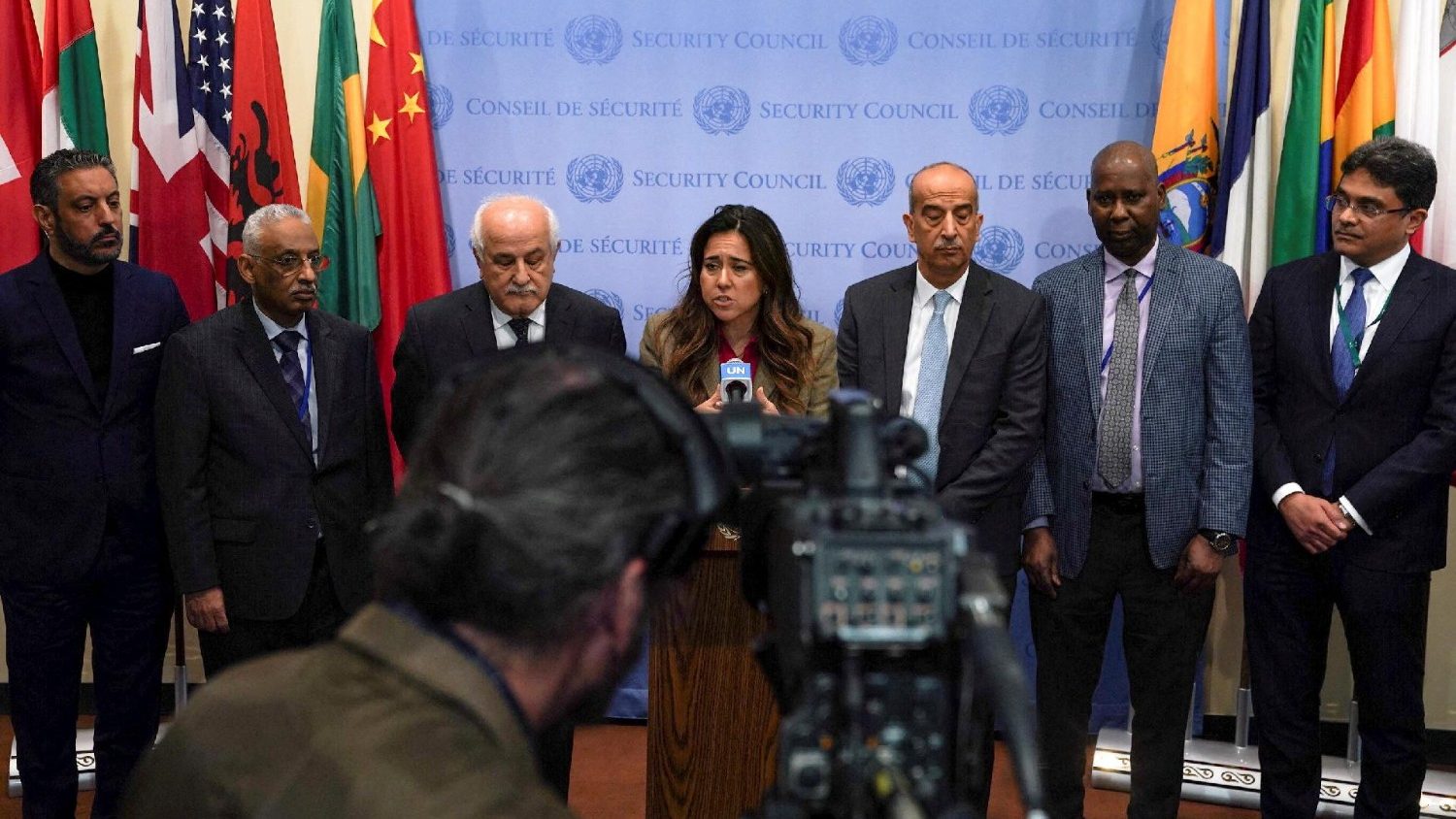 Bliskiego Wschodu, Organizacja Narodów Zjednoczonych głosuje nad rezolucją: zapewnienie pomocy Strefie Gazy, ale bez zatrzymywania się