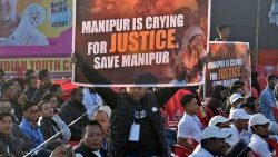 Mitte Januar, beim Wahlkampf in Manipur