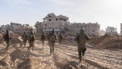 Soldati israeliani in azione nella Striscia di Gaza