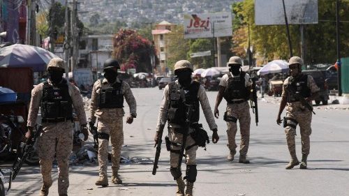 Haití, tiroteos en Puerto Príncipe. Extranjeros atrapados en la isla