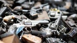 Armas apreendidas em Rosário após o início da violência
