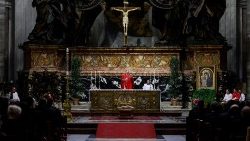 Uroczystości pogrzebowe kard. Cordesa w Watykanie