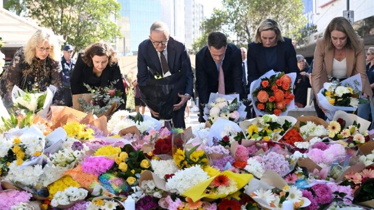 скръб за загиналите при нападението в Сидни