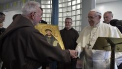 Pope Francis with Br Kevin at the Capuchin Day Centre, Dublin, August 2018